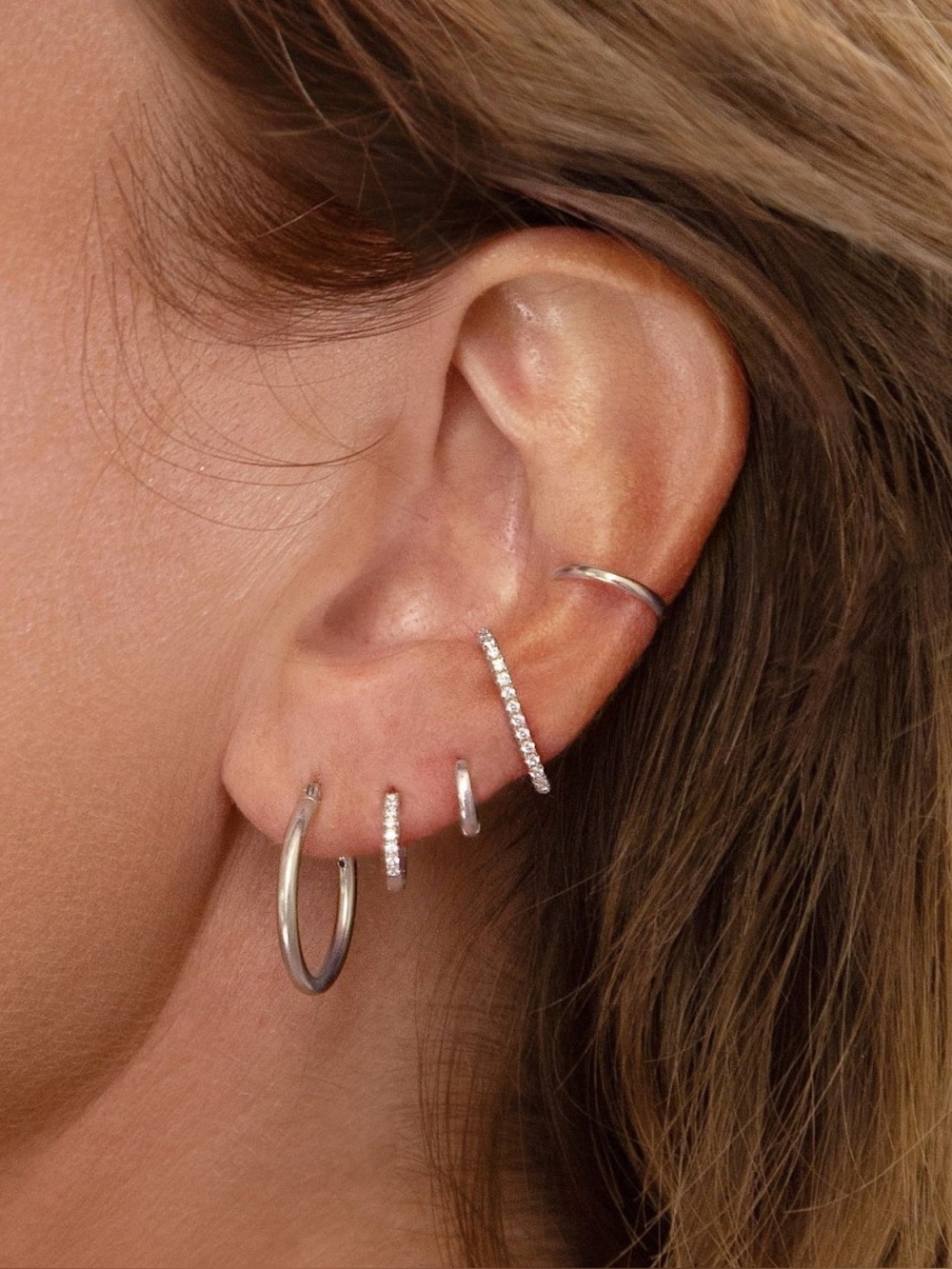 NWOT Classic Hinged Steel Silver Polished Hoop Earrings
